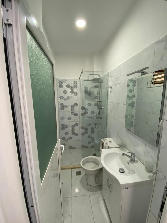 Hotel Andrea Sarandë 외부 사진
