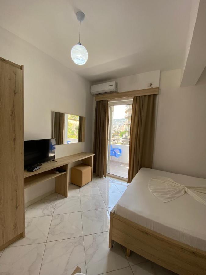 Hotel Andrea Sarandë 외부 사진