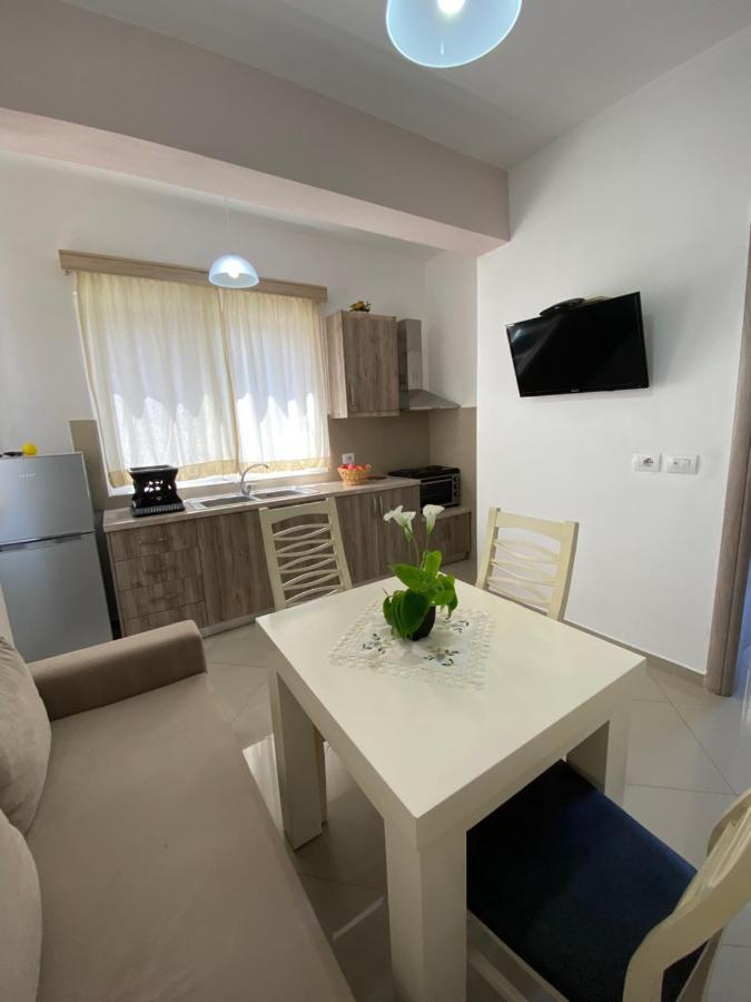 Hotel Andrea Sarandë 외부 사진