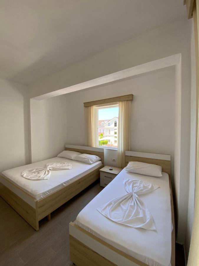 Hotel Andrea Sarandë 외부 사진