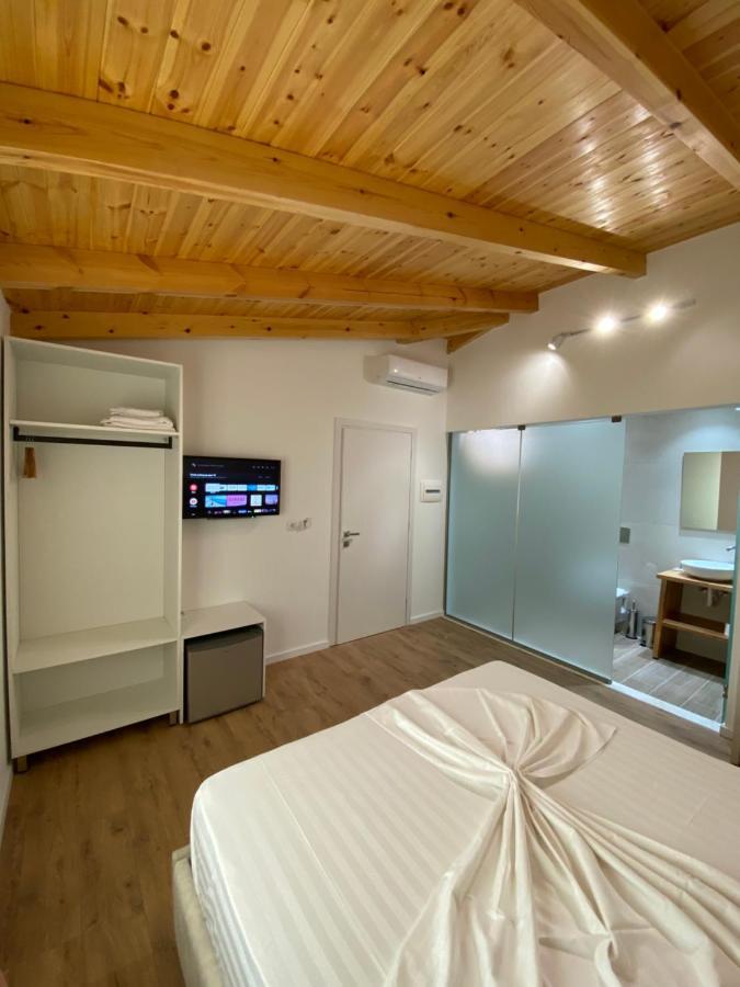 Hotel Andrea Sarandë 외부 사진