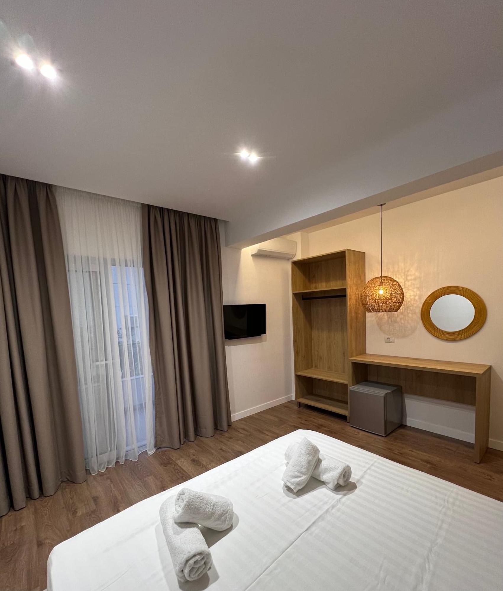 Hotel Andrea Sarandë 외부 사진