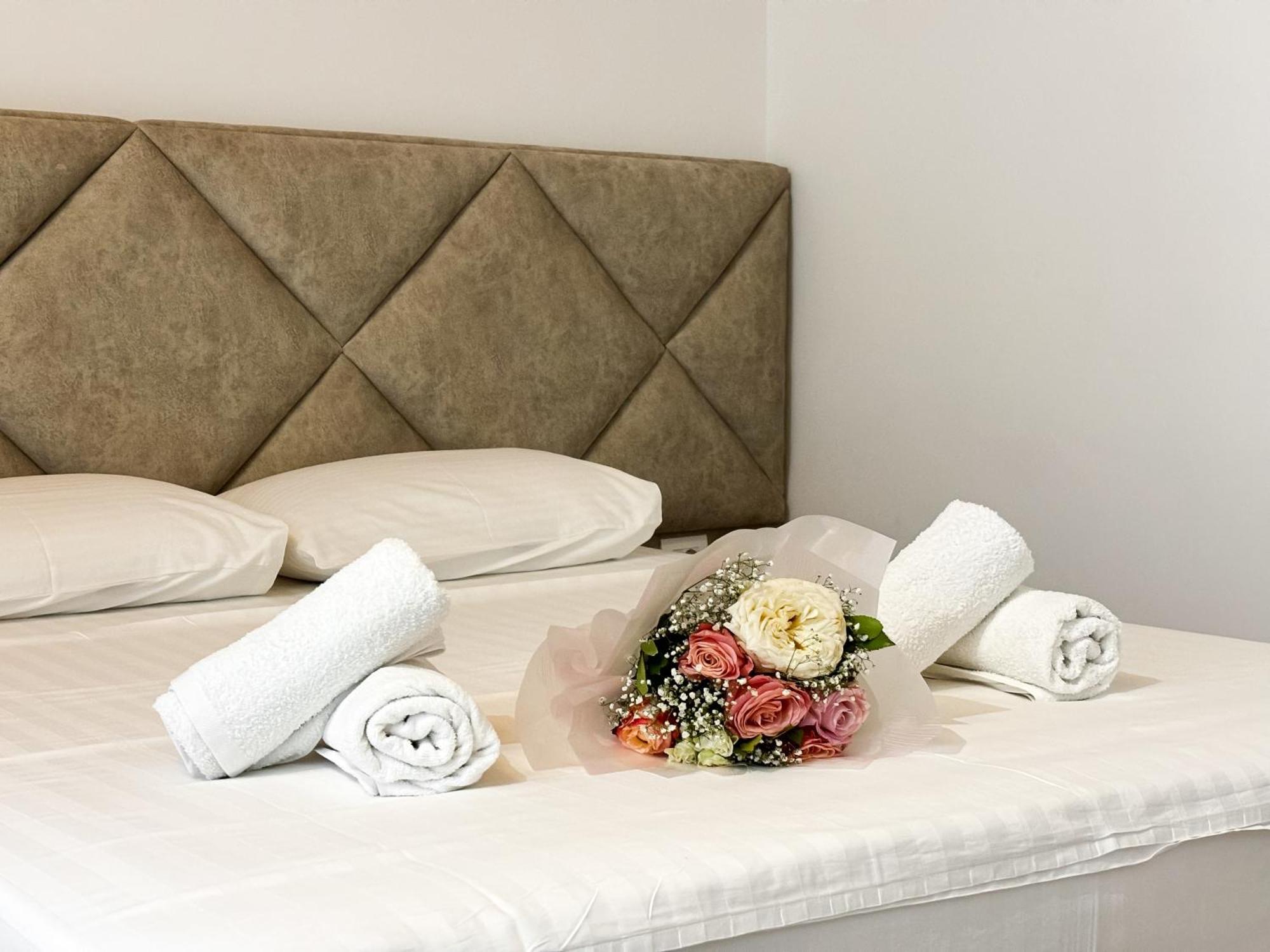 Hotel Andrea Sarandë 외부 사진