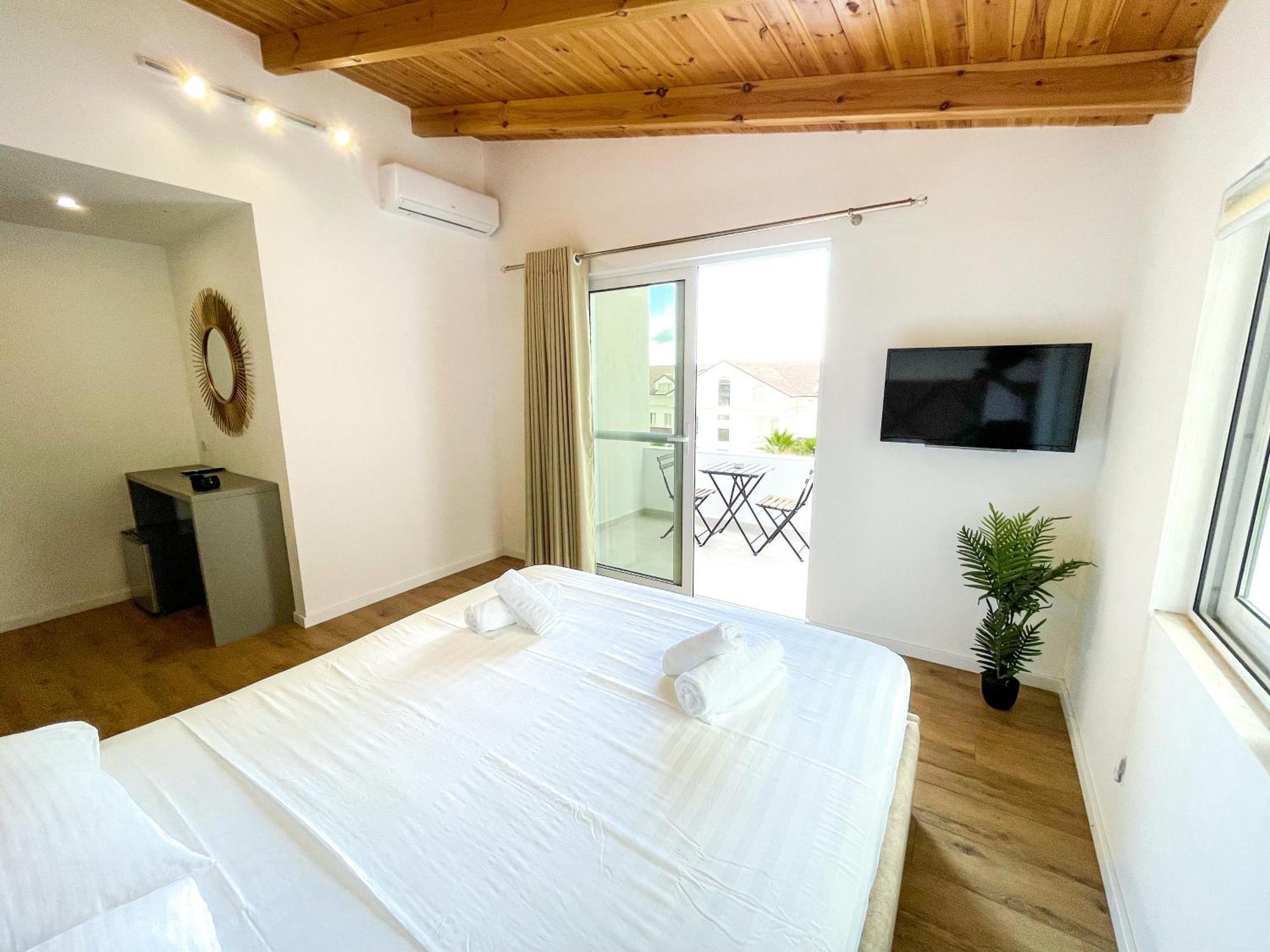 Hotel Andrea Sarandë 외부 사진